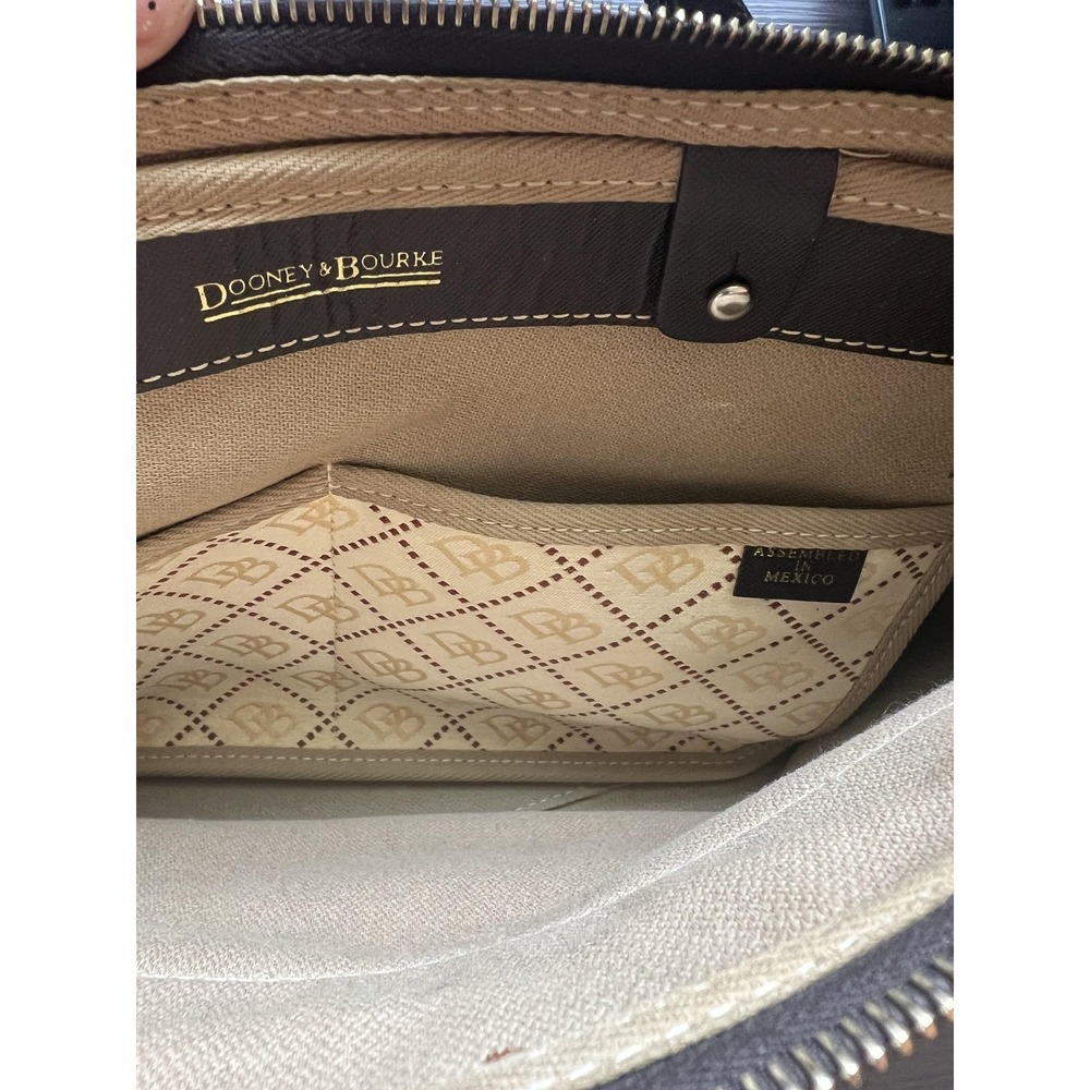 Dooney & Bourke Tote Bag Womens Medium Beige Logo Jacquard Leather Tassel - Picture 12 of 12